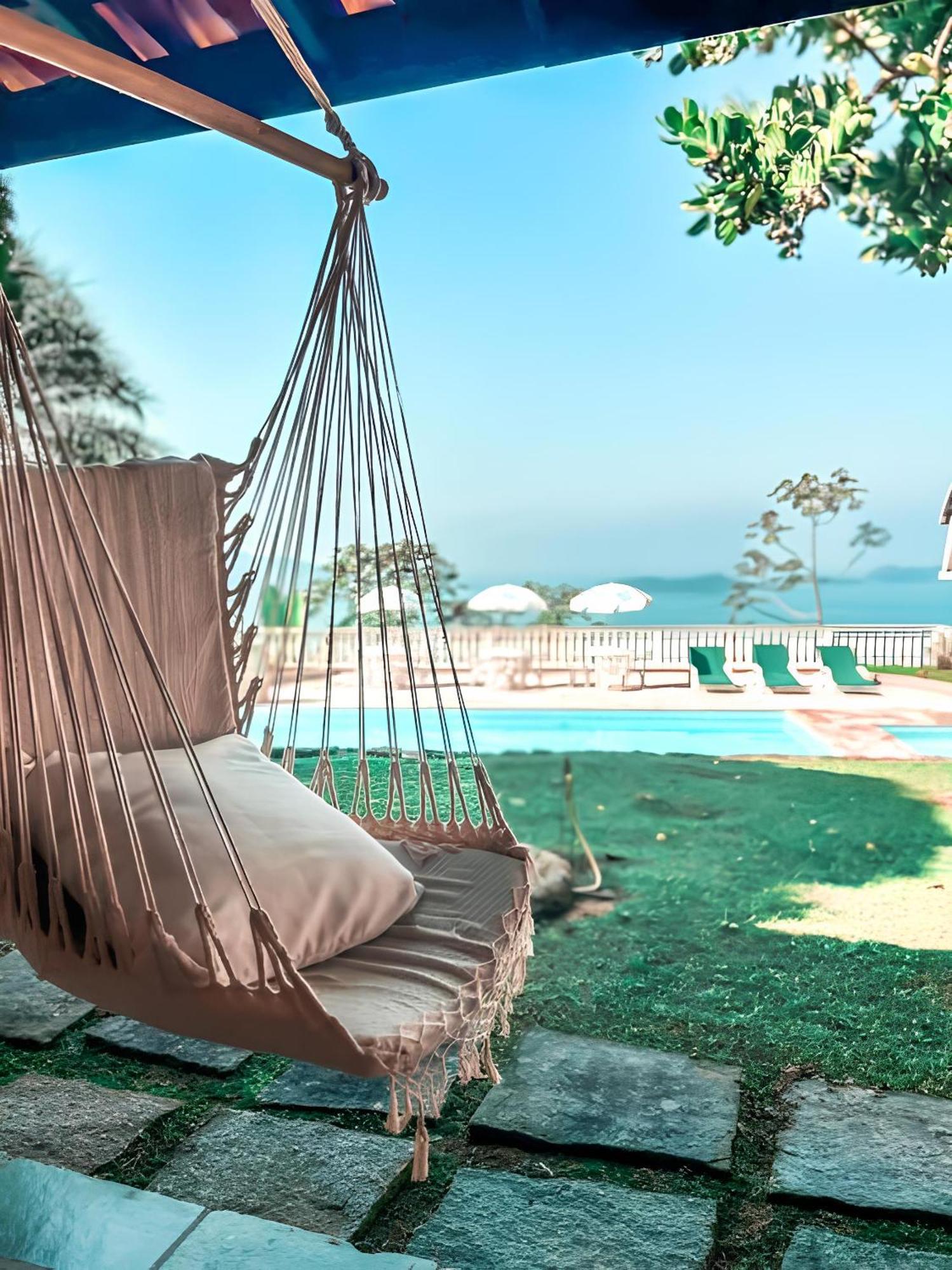 Casa de Férias A Vista Linda De - Acomoda 22 Pessoas *
